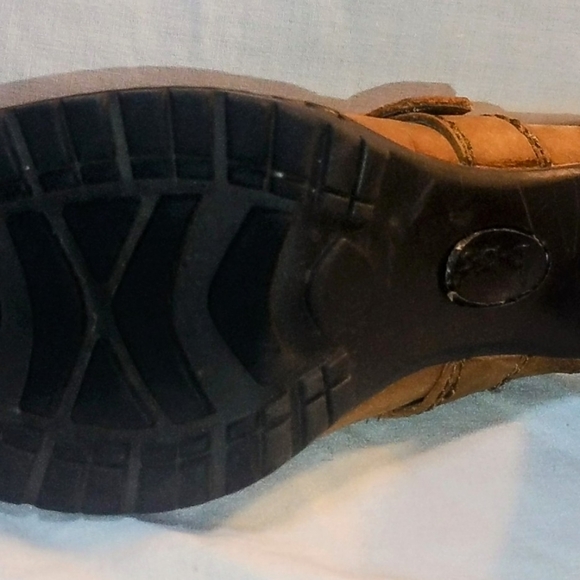 Boc Brown Concepts Brown Leather Buckle Accent High Heel Boot Shape Mules Size 6 - Picture 12 of 15